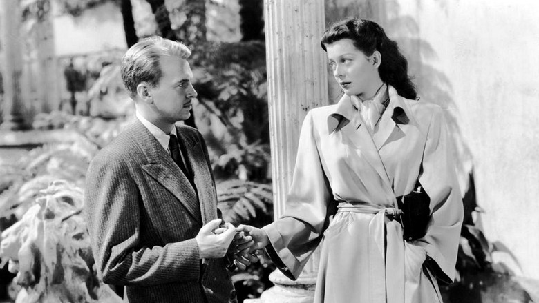 кадр из фильма У ночи тысячи глаз