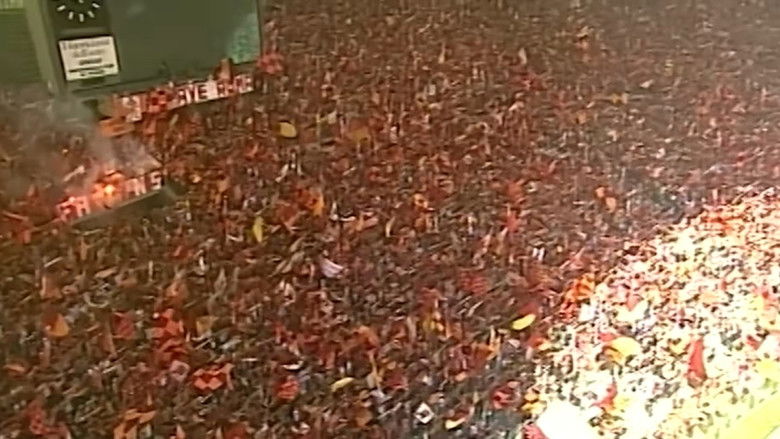 кадр из фильма Siamo Noi