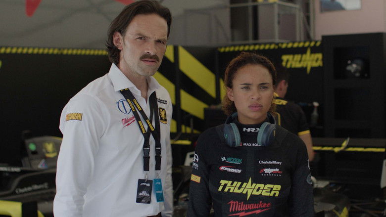 кадр из фильма Быстрее ветра