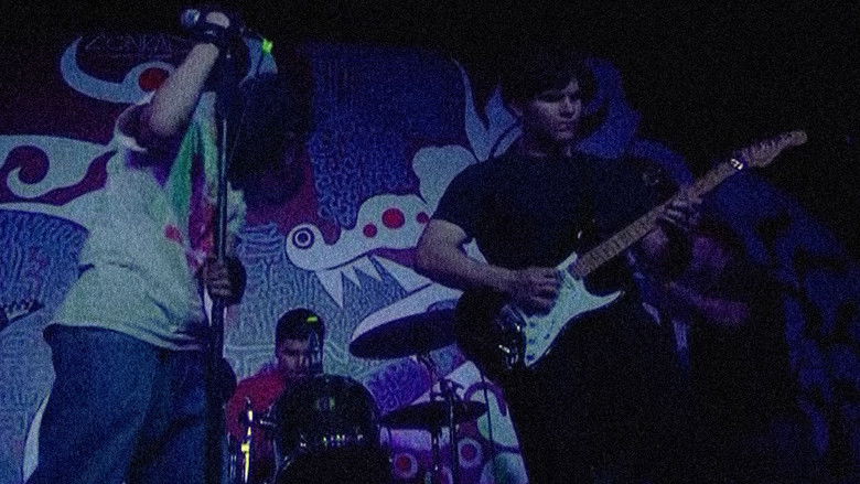 кадр из фильма SUPER FUZZ EN EL DRAGÓN DE BARRANCO