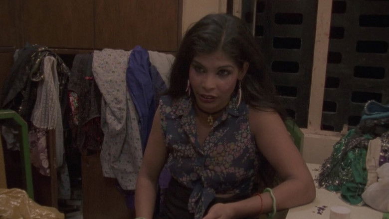 кадр из фильма India Cabaret