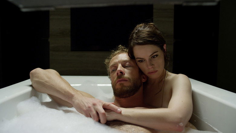 кадр из фильма Обращённый