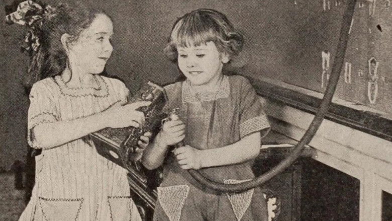 кадр из фильма Dixie Madcaps