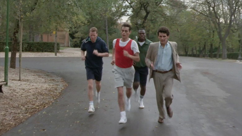 кадр из фильма Il muro di gomma