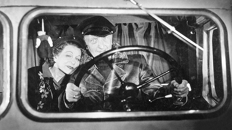 кадр из фильма Ночью на улицах