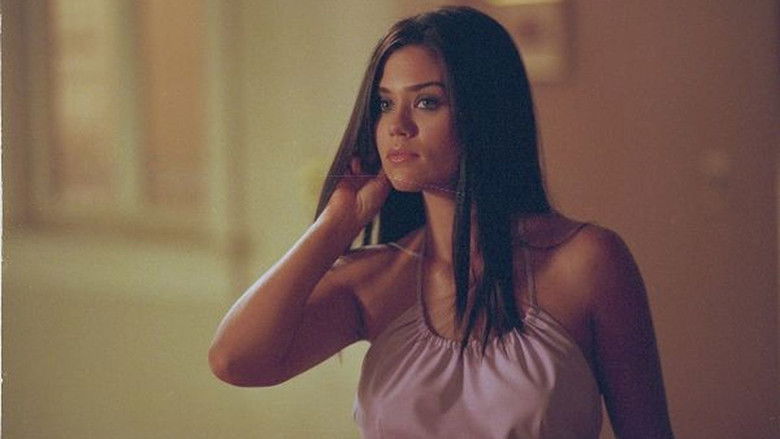 кадр из фильма Своя тусовка