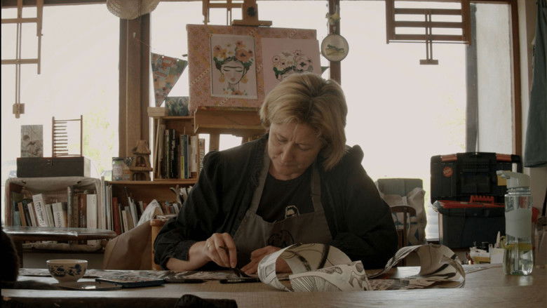 кадр из фильма Walking the Labyrinth