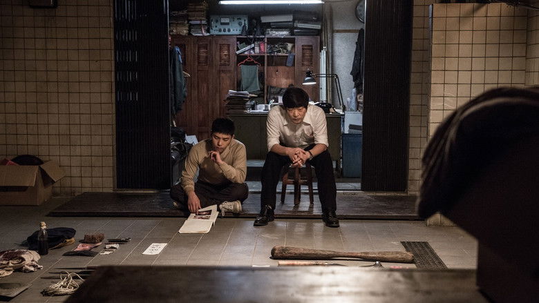 кадр из фильма Обычный человек