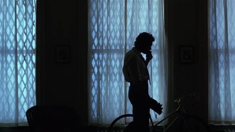 кадр из фильма Голубая сталь