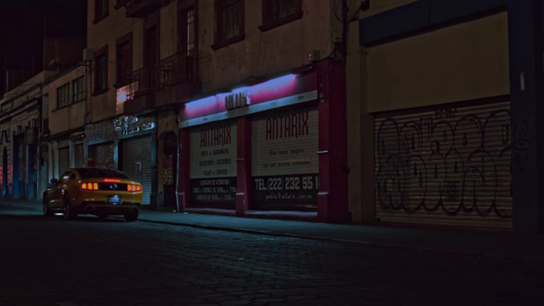 кадр из фильма La Femme