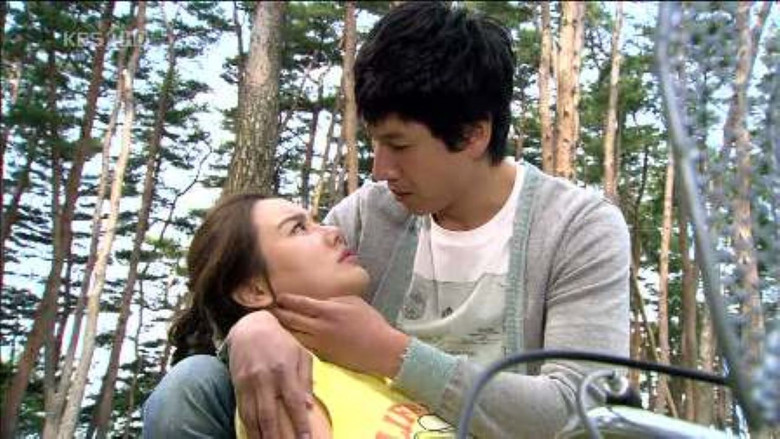 кадр из фильма 조금 야한 우리 연애