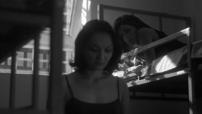 кадр из фильма მე მზის წვეთი ვარ დედამიწაზე