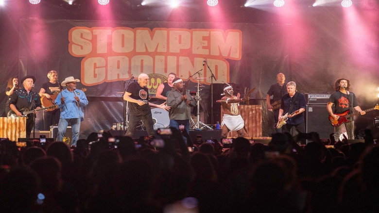кадр из фильма Stompem Ground 2022 - Midnight Oil