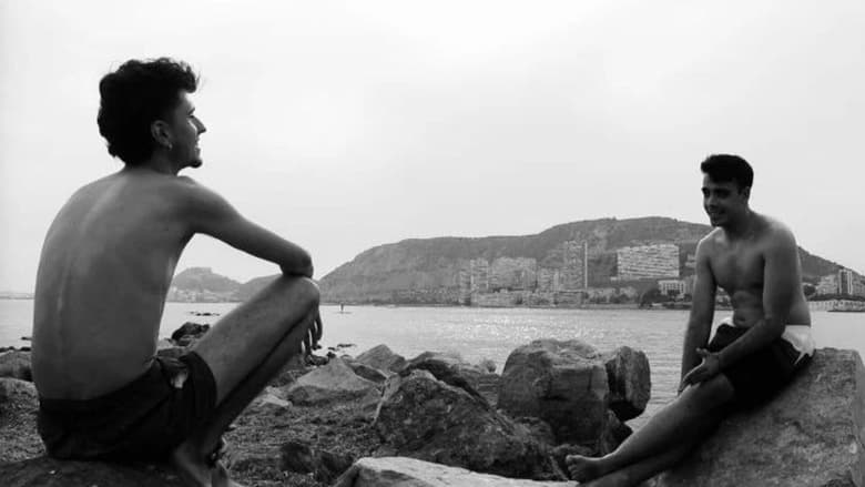 кадр из фильма Dos Chicos Frente al Mar