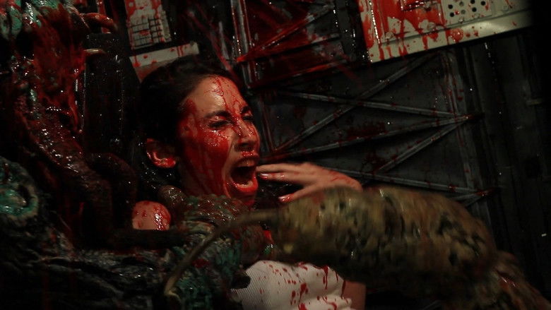 кадр из фильма Чужие против Титаника