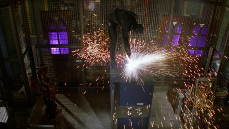 кадр из фильма Медвежатник