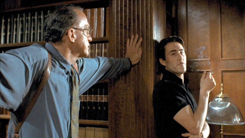 кадр из фильма Дома с Клодом