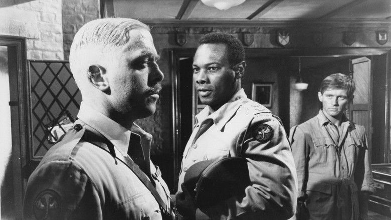 кадр из фильма Guns at Batasi