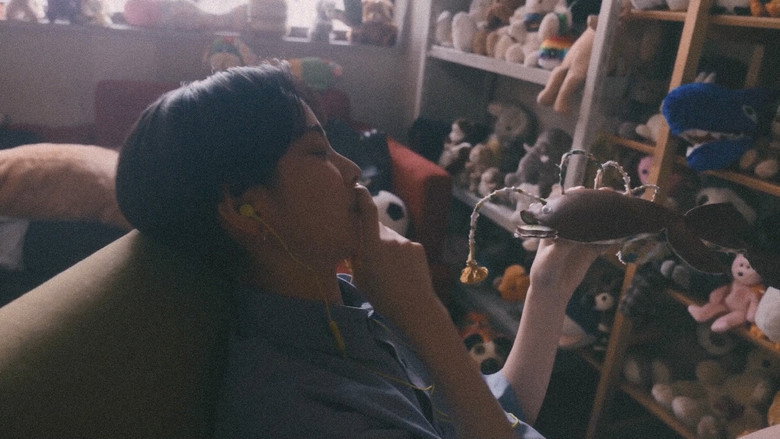 кадр из фильма ぬいぐるみとしゃべる人はやさしい