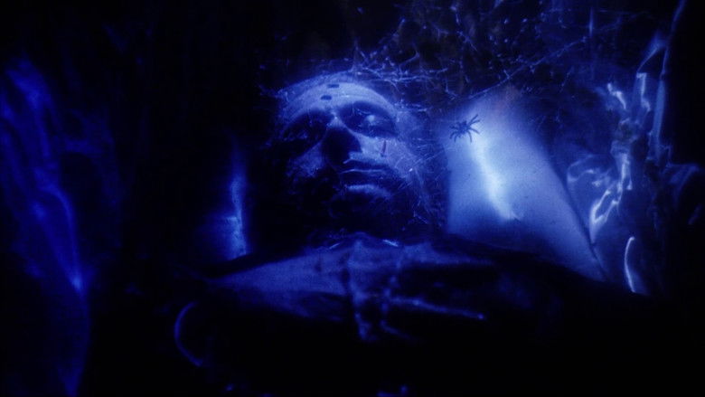 кадр из фильма Голоса извне