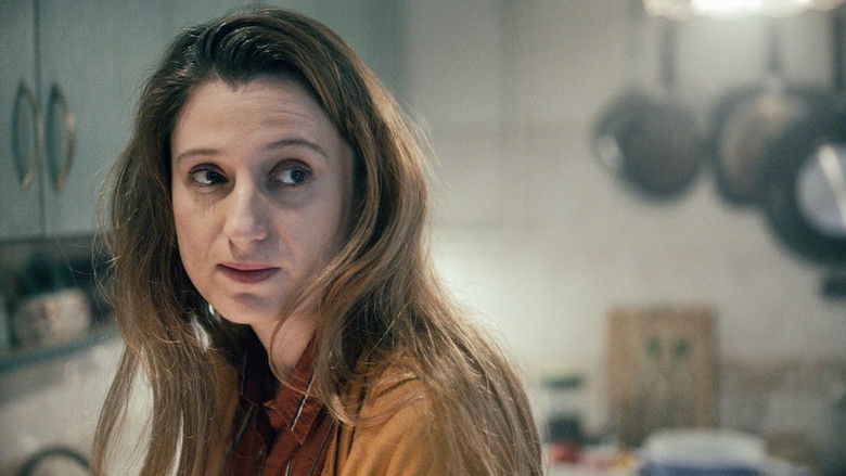 кадр из фильма Siz Biraz Uzak Kaldınız