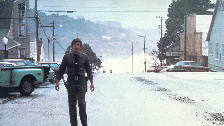 кадр из фильма Похоронены, но не мертвы...