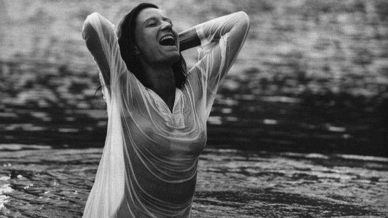 кадр из фильма Первороссияне