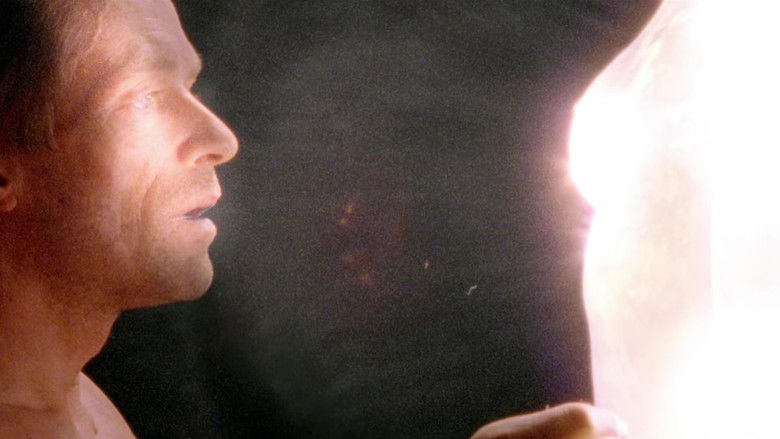 кадр из фильма Странный цвет слез твоего тела