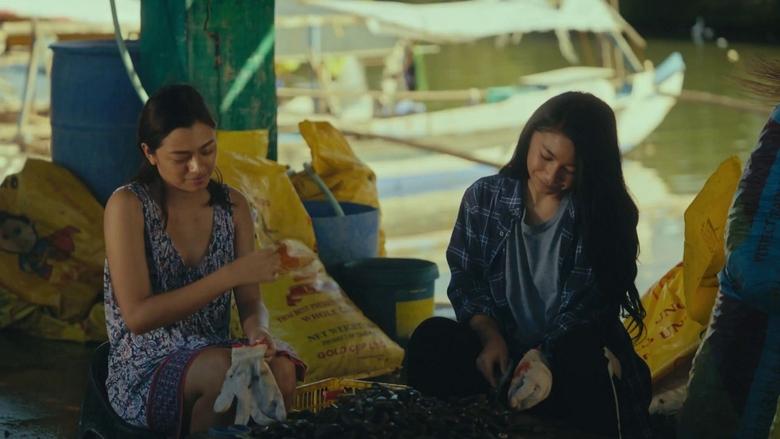 кадр из фильма Palipat-lipat, Papalit-palit