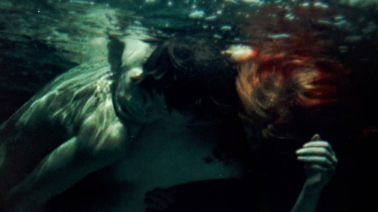кадр из фильма Глубина