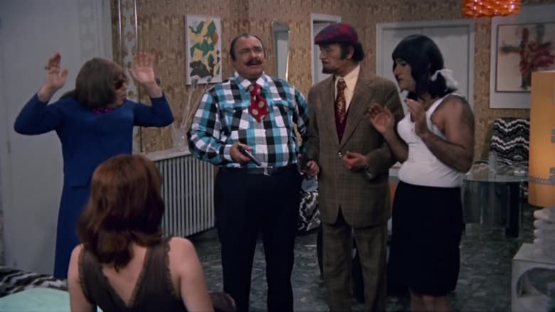 кадр из фильма Hasnaa wa Arbaa Oyoun