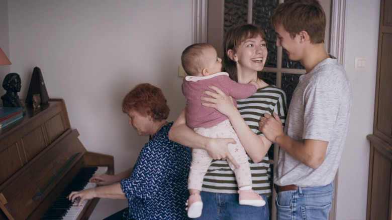 кадр из фильма Jeunes mères