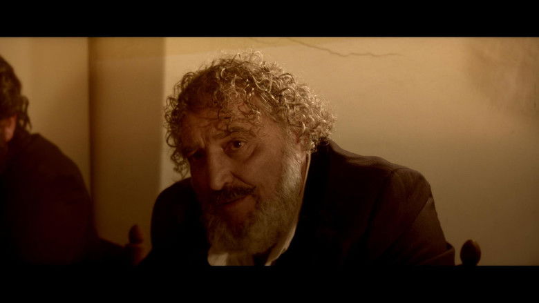 кадр из фильма Perros y Diablos