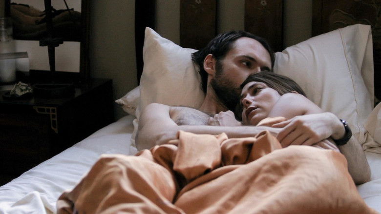 кадр из фильма Звук моего голоса