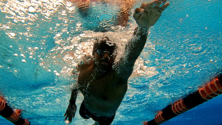 кадр из фильма Dive 2: The Journey Continues