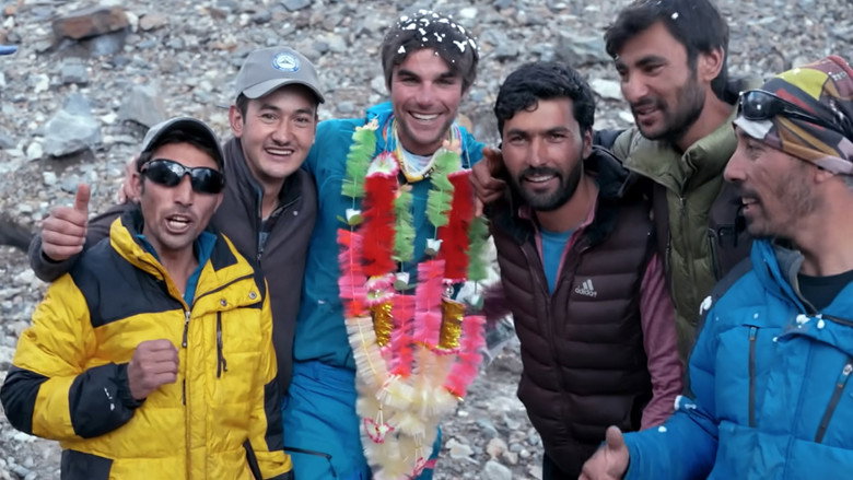 кадр из фильма K2 В погоне за тенями