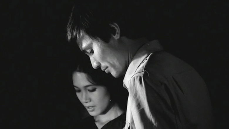 кадр из фильма Bao giờ cho đến tháng Mười