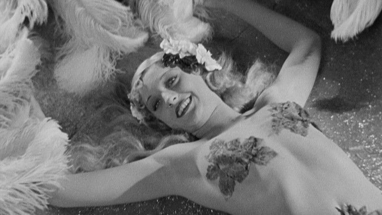 кадр из фильма Murder at the Vanities