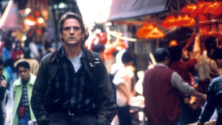 кадр из фильма Китайская шкатулка