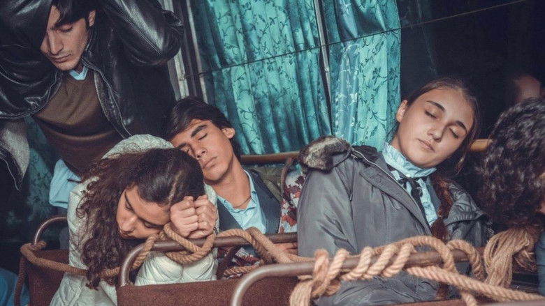 кадр из фильма Şər qarışanda