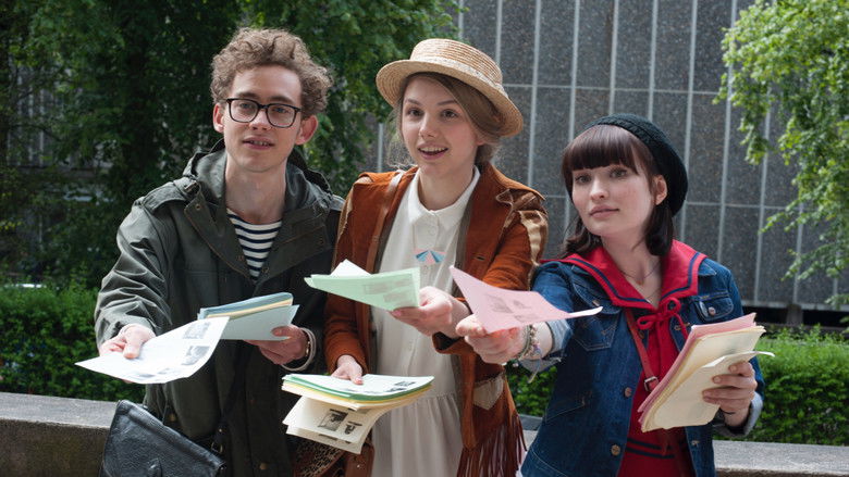 кадр из фильма Боже, помоги девушке