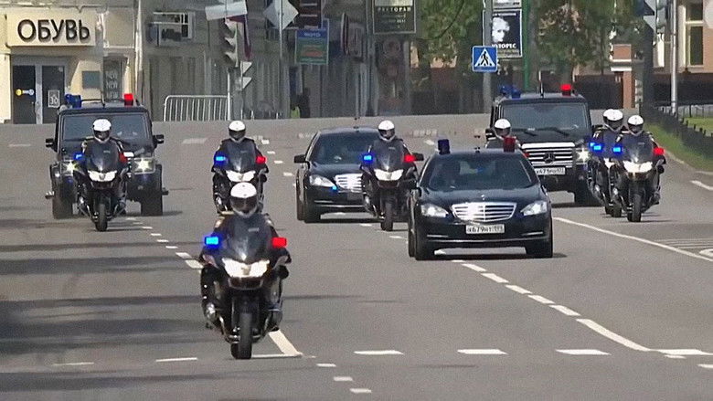 кадр из фильма Хуизмистерпутин