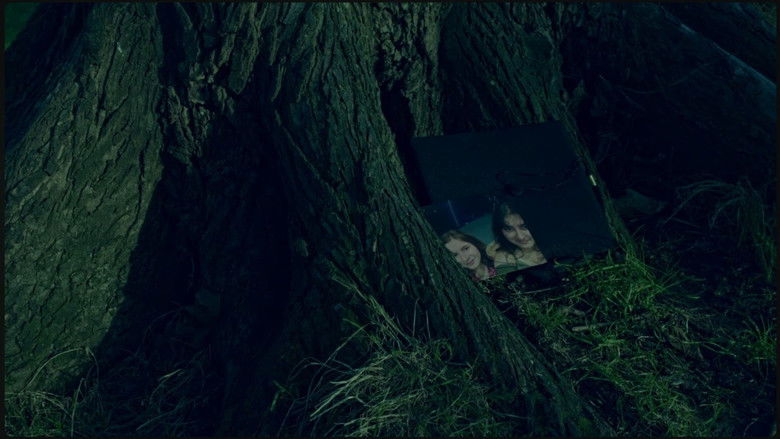 кадр из фильма Reminiscence