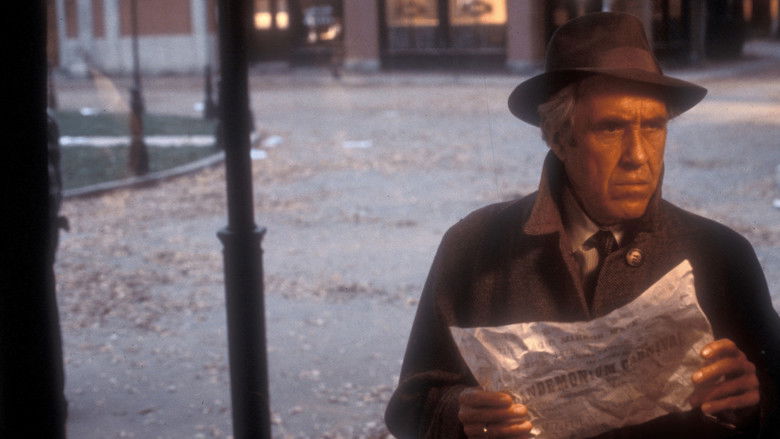 кадр из фильма Что-то страшное грядет