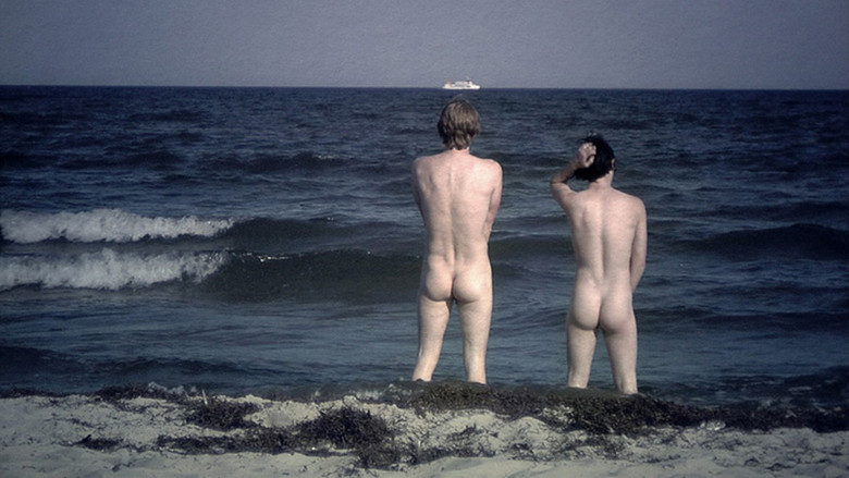 кадр из фильма Torten im Sand