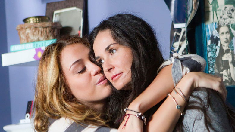 кадр из фильма Лето. Одноклассники. Любовь