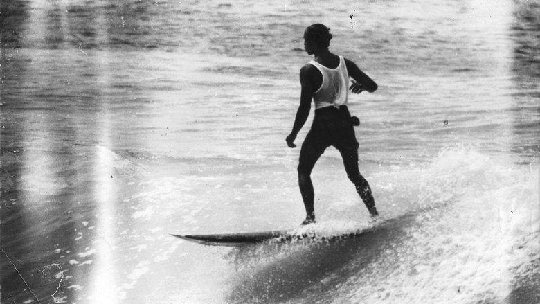 кадр из фильма Pedras de Itapuca – O Início do Surf em Niterói
