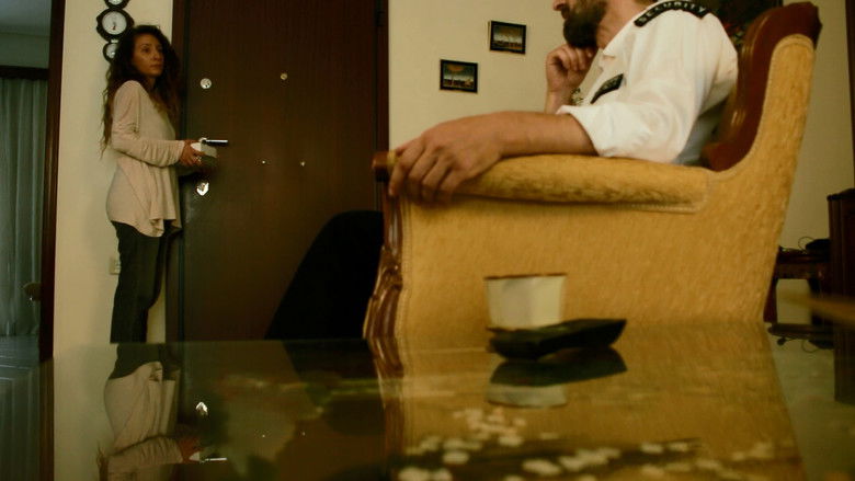 кадр из фильма Θα φύγω