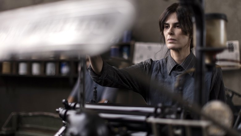 кадр из фильма Cyclone