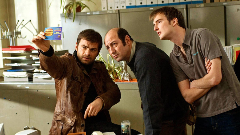 кадр из фильма Служить и защищать